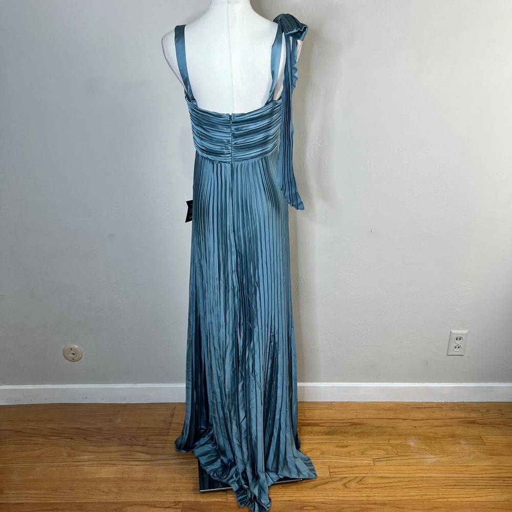Lulus Dusty Blue Pleated Maxi Dress Tie Shoulder Square Neck Size Medium NWT - Picture 4 of 8